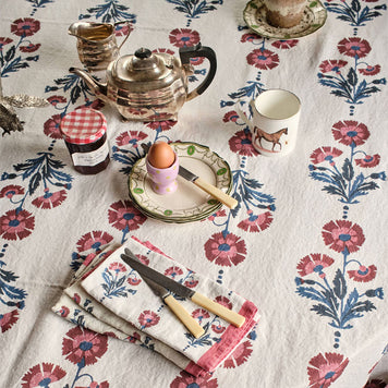 molly Mahon tablescape for spring featuring pink and blue