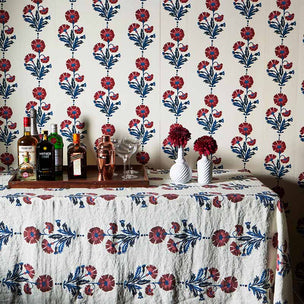 Tablecloth Dianthus in Indigo Iron