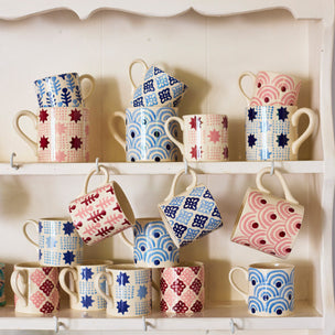 Tea Towel Flower + Small Mug Rainbow blue