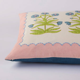 Cushion Embroidered Sadie